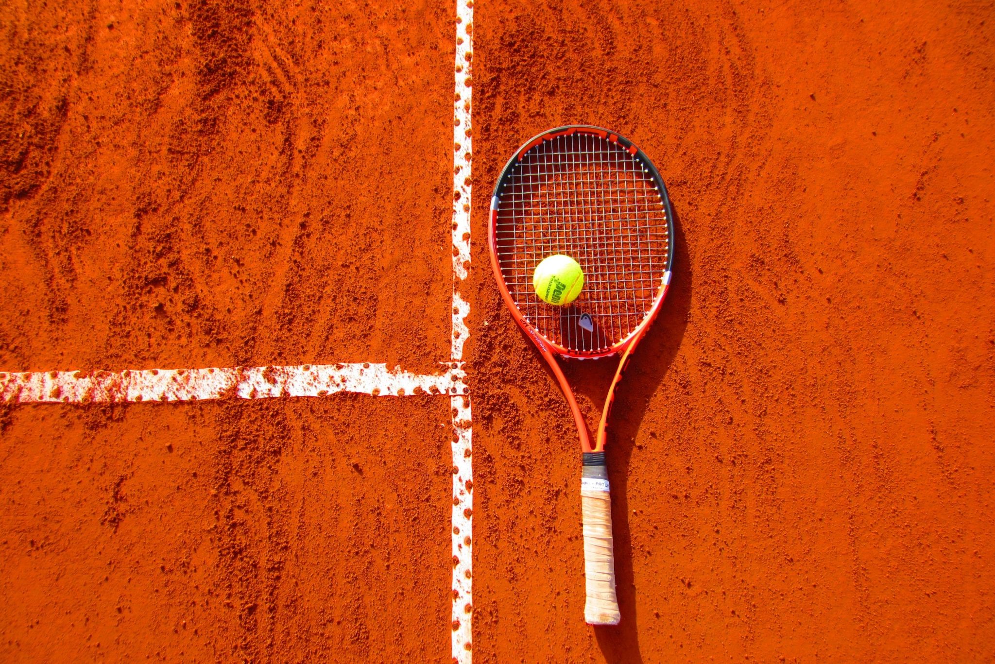 Léčba tenisového lokte: Co vám pomůže a kam se obrátit